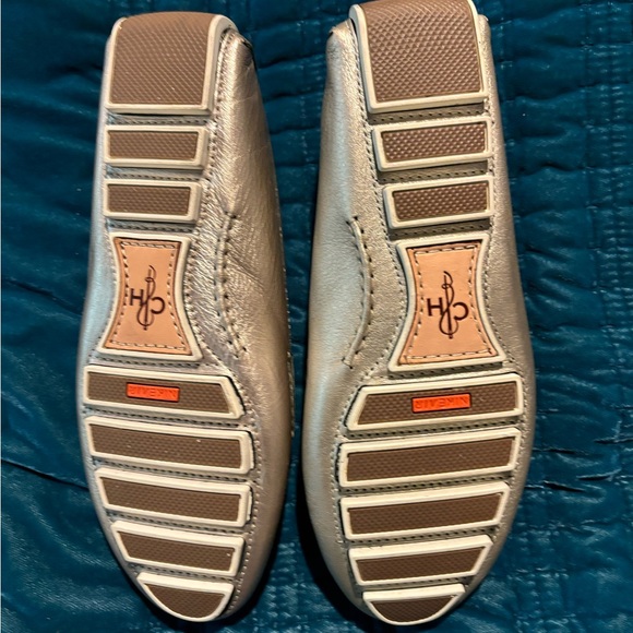 Cole Haan driver’s leather slip loafers. Very comfortable, cushioned on inside. - Picture 5 of 8